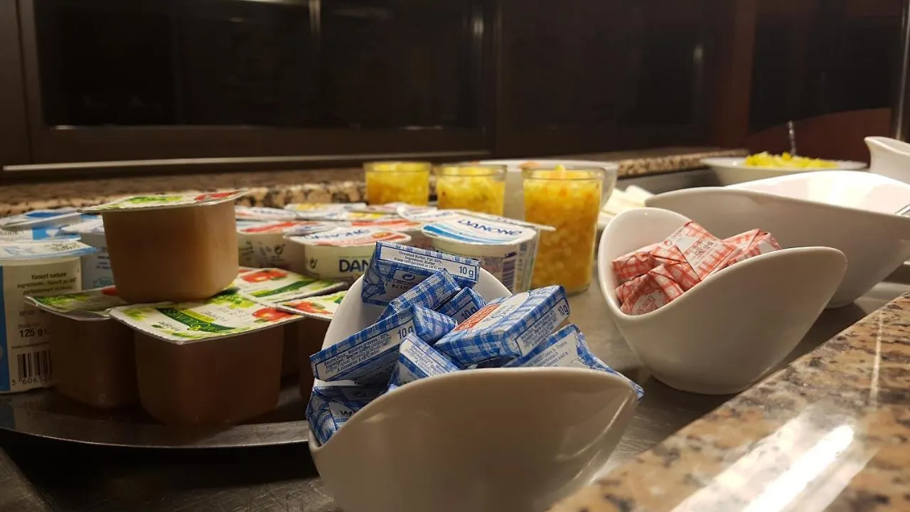 فندق Le Manoir Du Rodoir مدينة لا روش بيرنارد